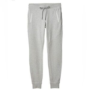 alo yoga joggers